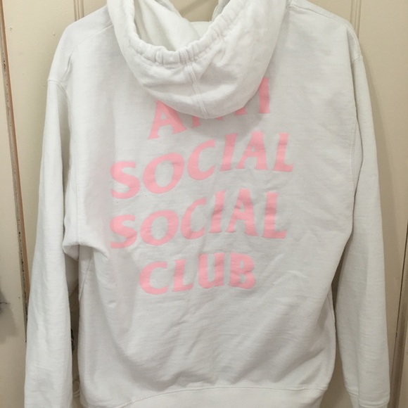 ... - Picture 2 of 2